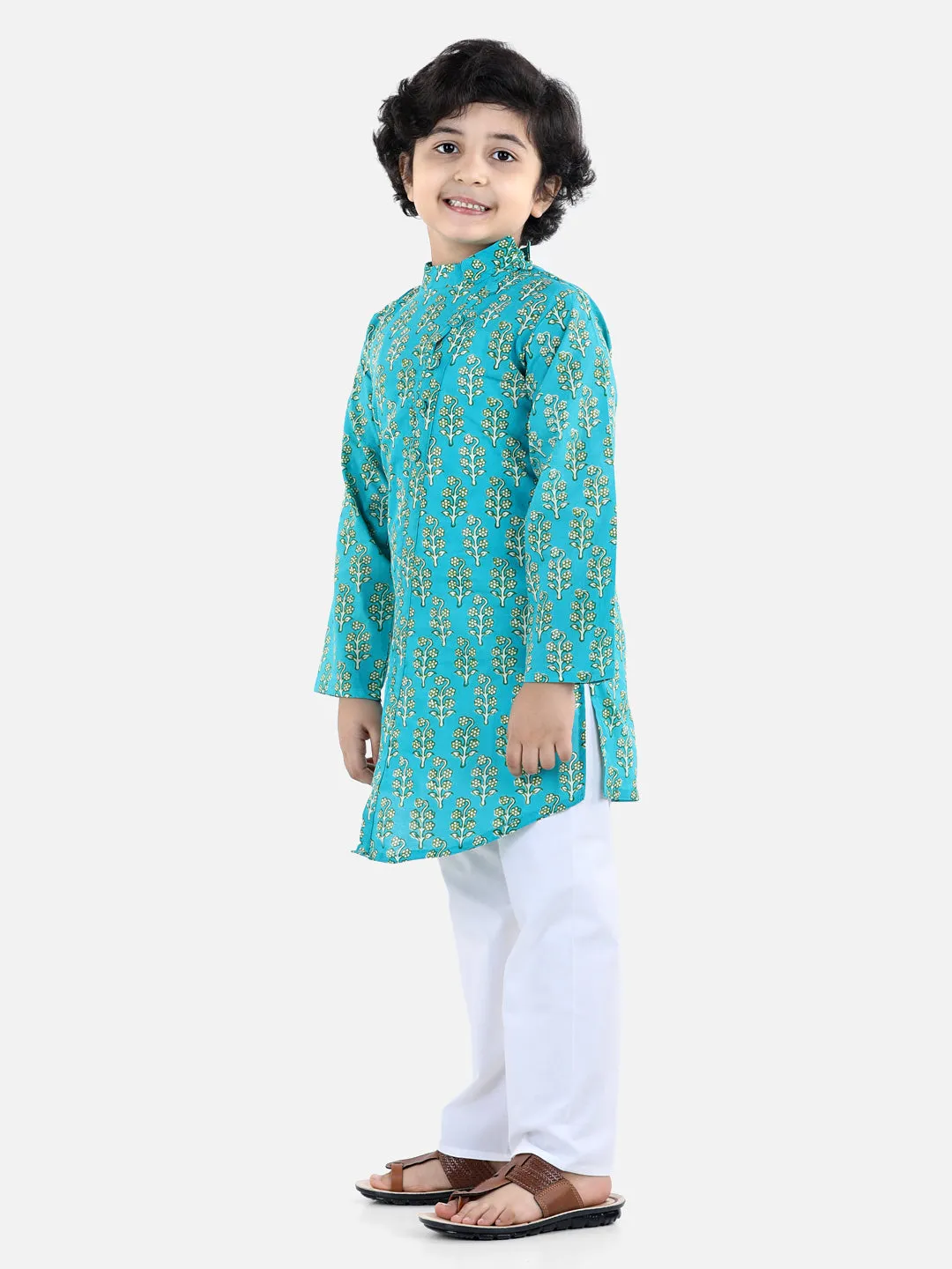Cotton printed Asymmetric Front Open Kurta Pajama- Green