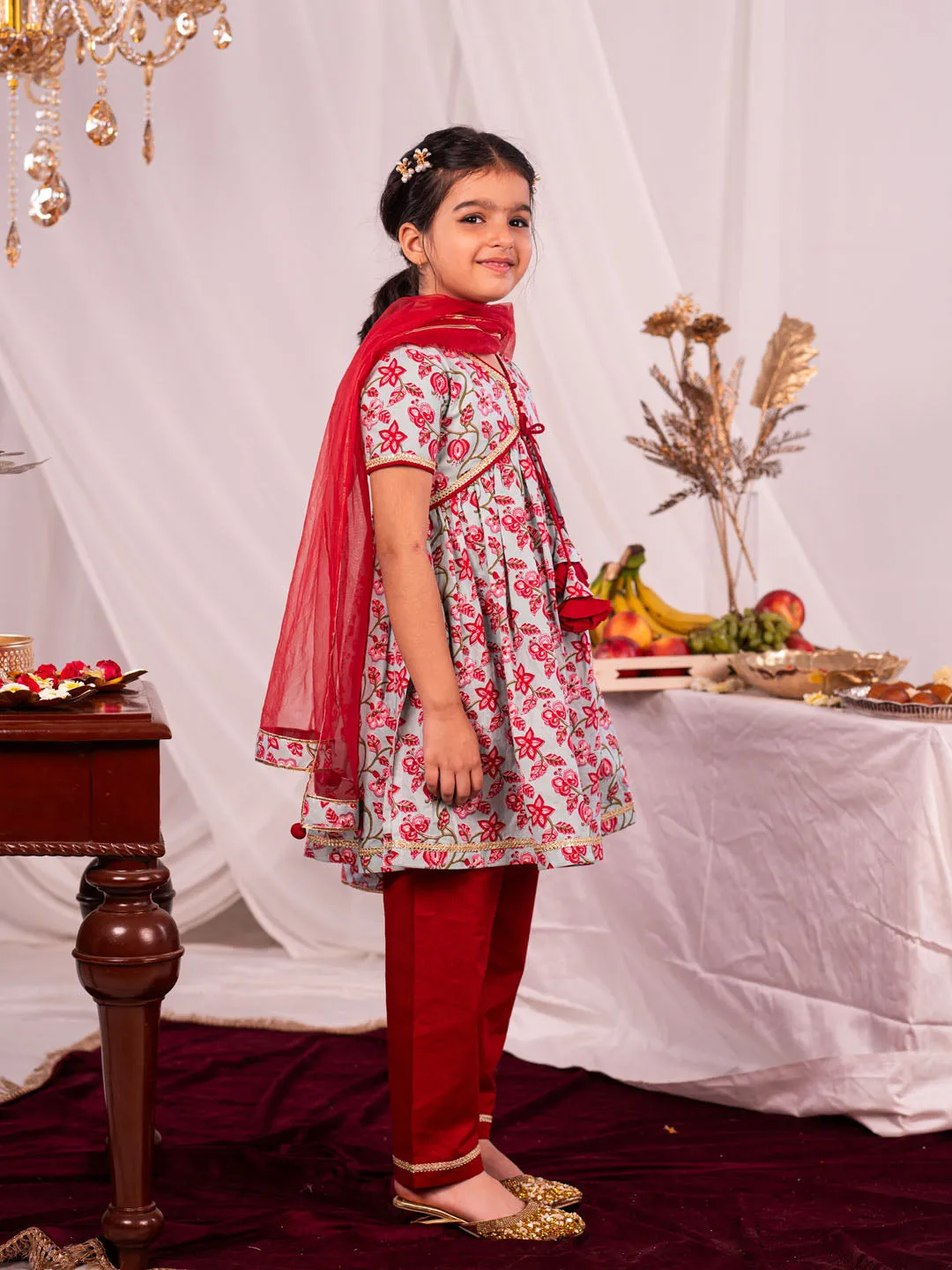 Jashvi Multicolour And White BHAI BEHEN Siblings Matching Set