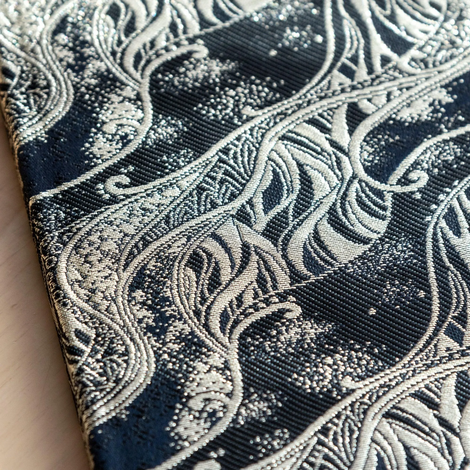 Sure! How about this optimized title:

Elegant Nishijin Textile B6 Notebook with Misty Streams Design - Premium Quality, Perfect for Note-taking and Journaling